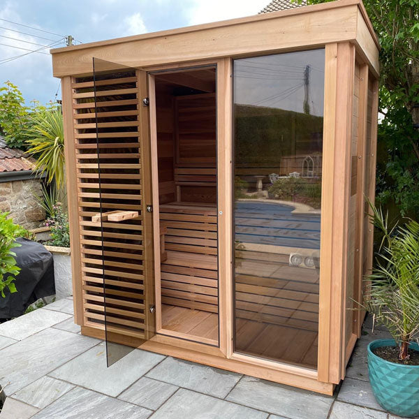 CU570 Outdoor Pure Cube Sauna - Clear Red Cedar